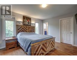 61 MEADOWVALE DRIVE - 22