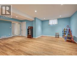 61 MEADOWVALE DRIVE - 33