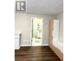 19 - 355 SANDRINGHAM CRESCENT - 14