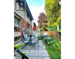 19 - 355 SANDRINGHAM CRESCENT - 17