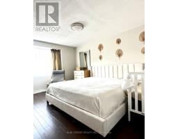 19 - 355 SANDRINGHAM CRESCENT - 7