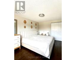 19 - 355 SANDRINGHAM CRESCENT - 8