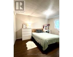 19 - 355 SANDRINGHAM CRESCENT - 9