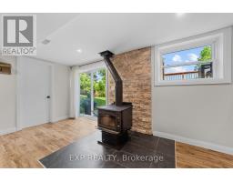 33202 BACK STREET - 19