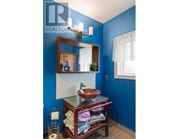 112 ELGIN AVENUE - 27