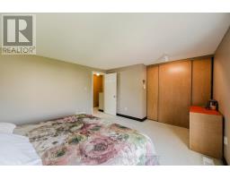 11 - 151 MARTINET AVENUE - 11
