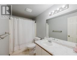 11 - 151 MARTINET AVENUE - 12