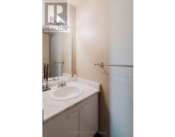 11 - 151 MARTINET AVENUE - 9