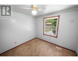 59 AUGUSTA CRESCENT - 12
