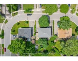 59 AUGUSTA CRESCENT - 21