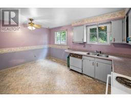 59 AUGUSTA CRESCENT - 6