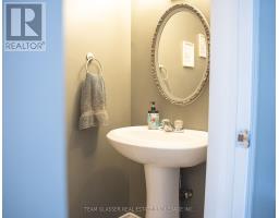 28 PARKVIEW HEIGHTS - 14