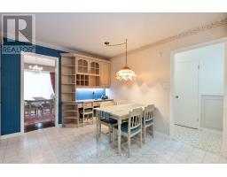20 LELAND PLACE - 11