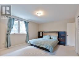 20 LELAND PLACE - 18
