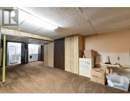 20 LELAND PLACE - 30