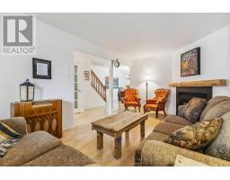 11 - 160 CONWAY DRIVE - 13