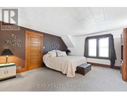 247 FURNIVAL ROAD - 33