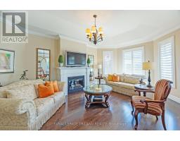6525 UPPER CANADA CROSS CROSSING - 13