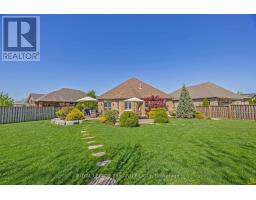 6525 UPPER CANADA CROSS CROSSING - 41