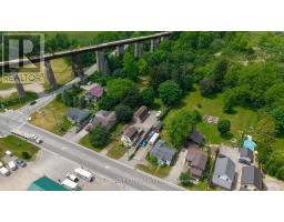 15 SUNSET DRIVE - 34