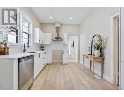 852 PRINCESS AVENUE - 10