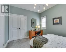 16 VIOLET COURT - 22