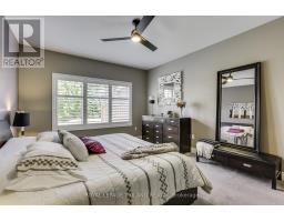 16 VIOLET COURT - 25