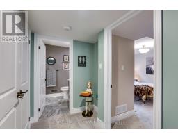 16 VIOLET COURT - 36