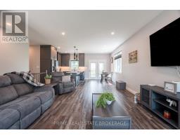 19 MIDDLE STREET - 4