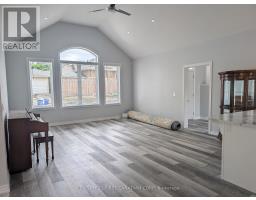 310-A ST PAUL AVENUE - 4