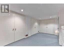 261 EPWORTH AVENUE - 25