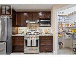 18 TRILLIUM CRESCENT - 13