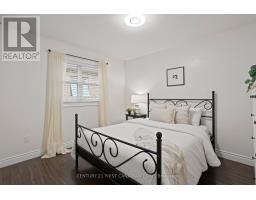 18 TRILLIUM CRESCENT - 23