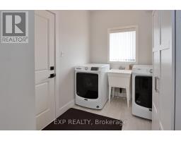 84 THAMES SPRINGS CRESCENT - 39