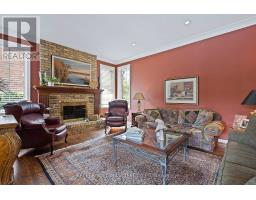 95 HIGHLAND WOODS COURT - 10