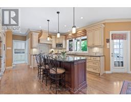 95 HIGHLAND WOODS COURT - 15