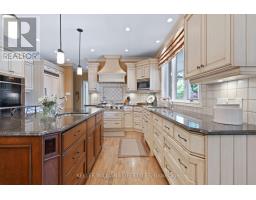 95 HIGHLAND WOODS COURT - 16