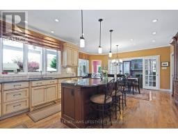 95 HIGHLAND WOODS COURT - 19