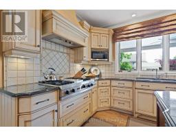 95 HIGHLAND WOODS COURT - 20