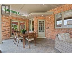 95 HIGHLAND WOODS COURT - 44