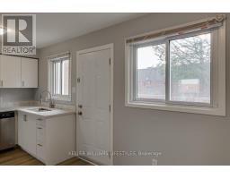 15 - 1430 JALNA BOULEVARD - 12