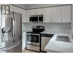 15 - 1430 JALNA BOULEVARD - 15