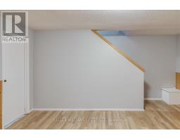 15 - 1430 JALNA BOULEVARD - 34