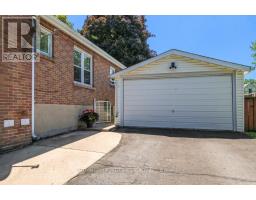 695 ECCLESTONE STREET - 3