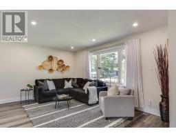46 PAWNEE CRESCENT - 6