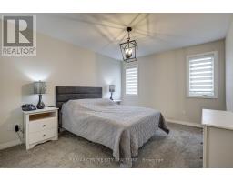 24 ACORN TRAIL - 17