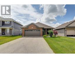 24 ACORN TRAIL - 3