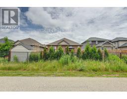 24 ACORN TRAIL - 37