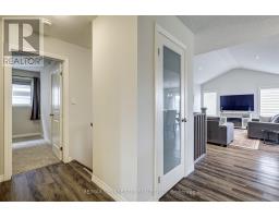 24 ACORN TRAIL - 8