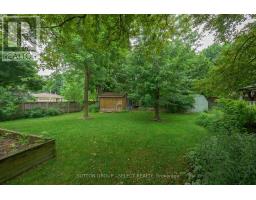 257 EDGEHILL CRESCENT - 25